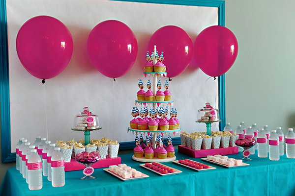 میز کاپ کیک برای تولد